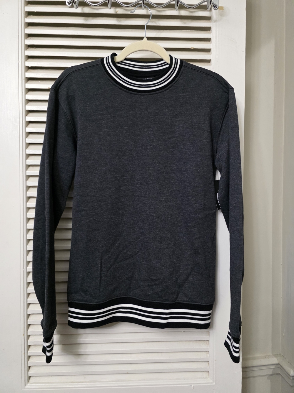 No Boundaries Charcoal Grey Crewneck Sweater with Black & White Striped Trim